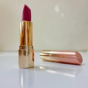 رژ لب قرمز